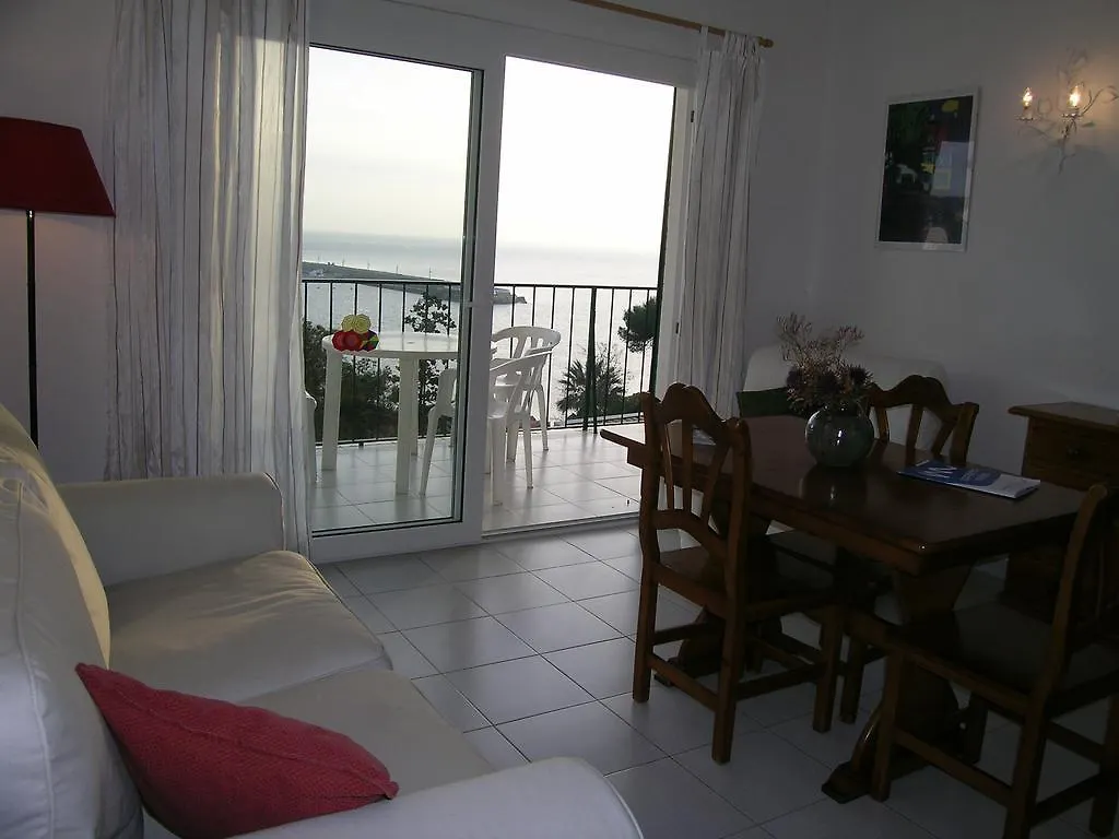 Apartaments Mercedes Sant Feliu de Guixols 0*,