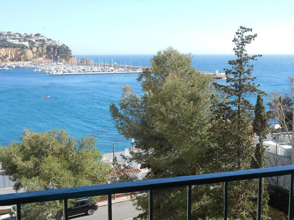Apartment Apartaments Mercedes Sant Feliu de Guixols Spain