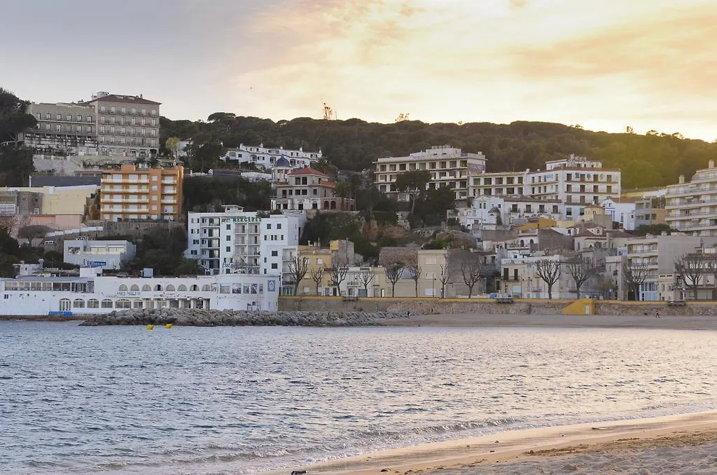 Apartment Apartaments Mercedes Sant Feliu de Guixols